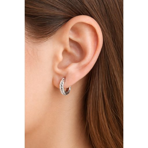 Ezüst csavart karika fülbevaló – 1 cm