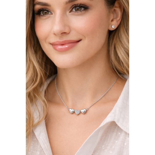 Háromszíves ezüst nyaklánc cirkónia kővel – állítható 45 cm