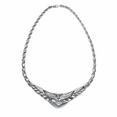 Vésett ezüst nyakék – középen szív formával